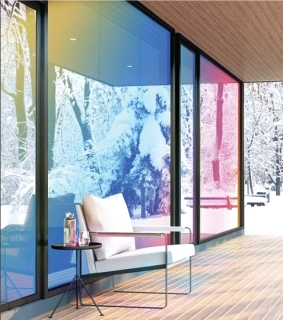 Sunny Prism WinterGlow – dichroická „chameleón“ fólia (chladné tóny) | 135cm | INT